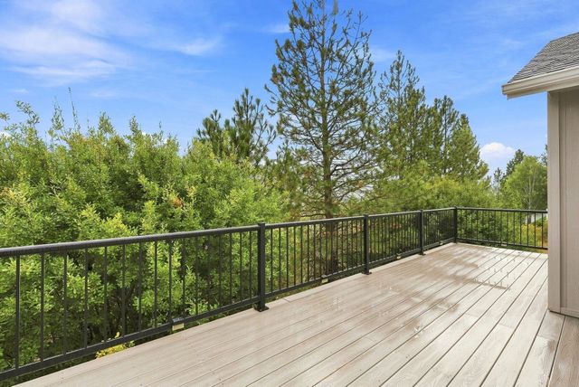 1907 S Canyon Woods Ln, Spokane, WA 99224