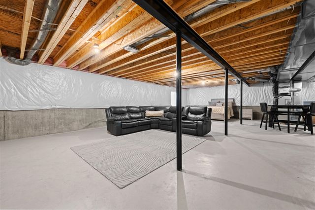 3775 Park Creek Lane, Canton, MI 48188