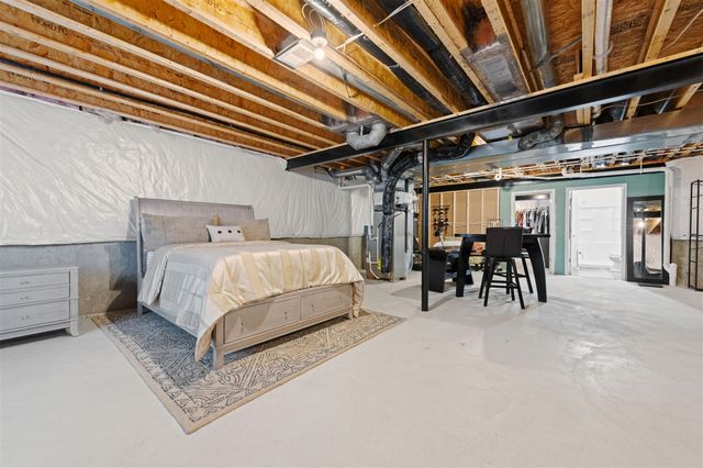 3775 Park Creek Lane, Canton, MI 48188