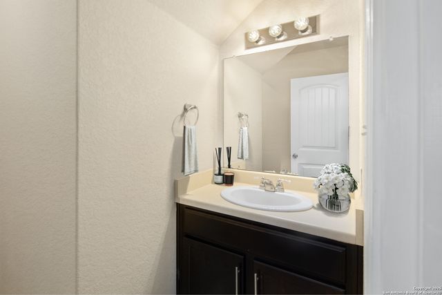 1607 Tree Run, San Antonio, TX 78245