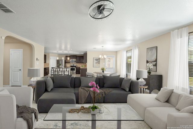 1607 Tree Run, San Antonio, TX 78245