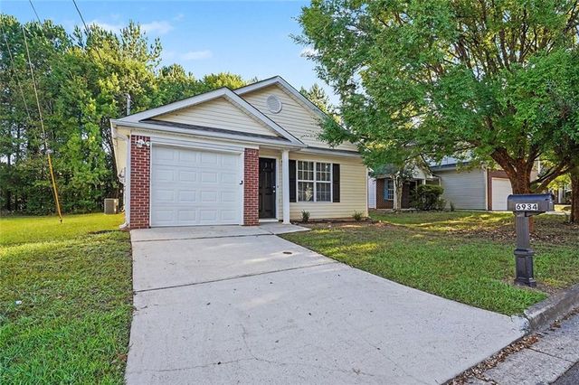 6934 Red Bone Way, Stonecrest, GA 30038