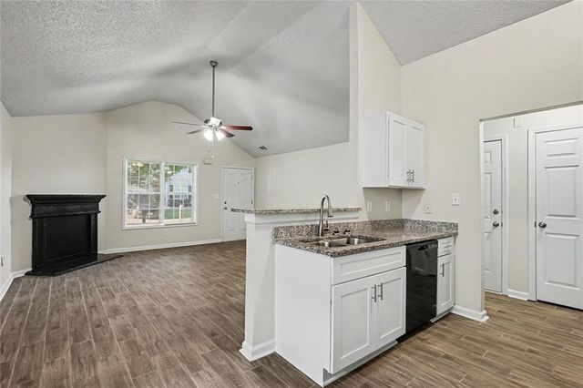 6934 Red Bone Way, Stonecrest, GA 30038