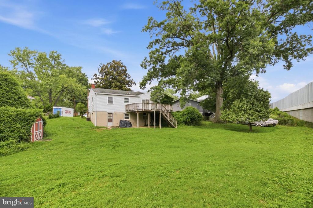 8419 WESLEYAN ST, Vienna, VA 22180
