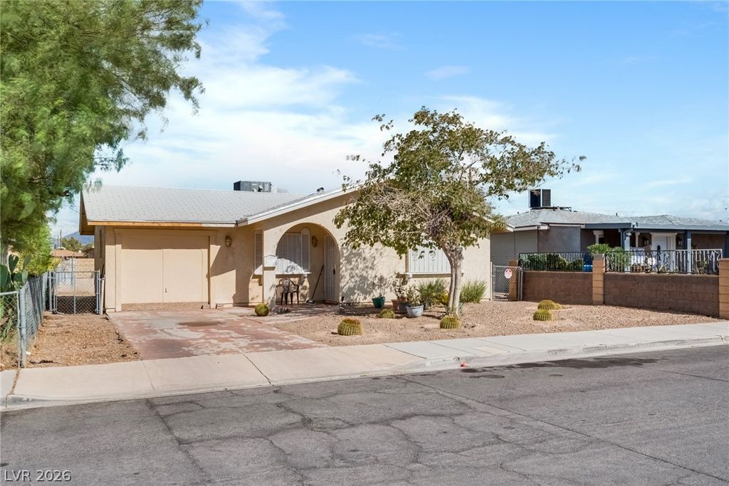 1106 I Street, Las Vegas, NV 89106 — photo 2