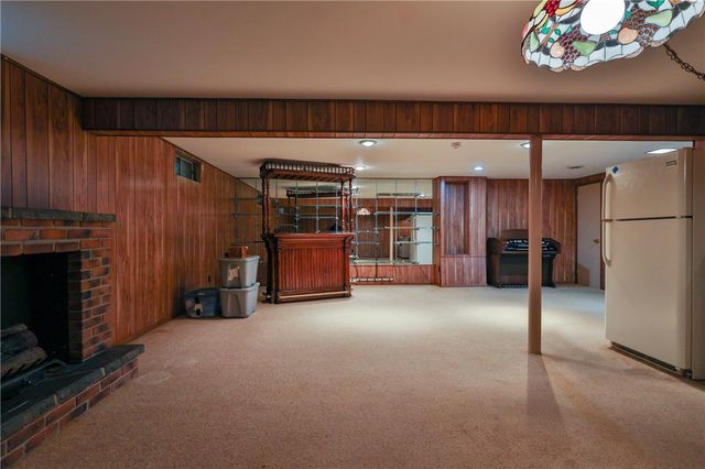 1760 Peachtree Circle, Whitehall Twp, PA 18052