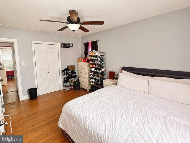 719 S VALLEY AVE, Vineland, NJ 08360