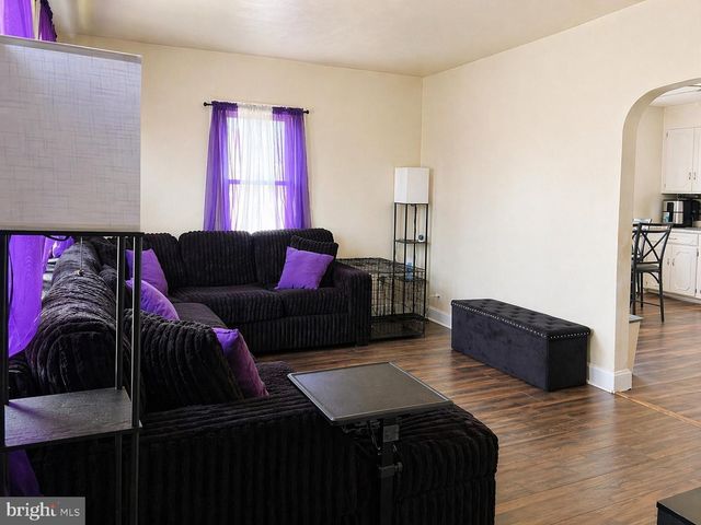 719 S VALLEY AVE, Vineland, NJ 08360