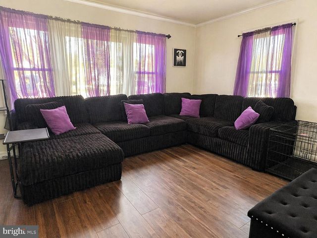 719 S VALLEY AVE, Vineland, NJ 08360