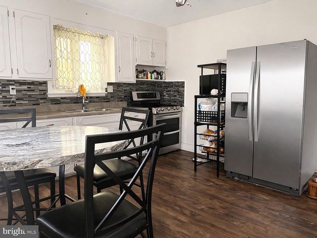 719 S VALLEY AVE, Vineland, NJ 08360