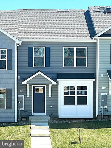 L48 RECIFE CT, Martinsburg, WV 25403