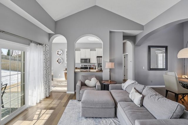 1201 Kingsgate Road 1201 Kingsgate Road, Springfield, OH 45503