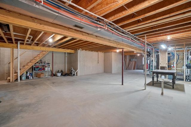 1201 Kingsgate Road 1201 Kingsgate Road, Springfield, OH 45503