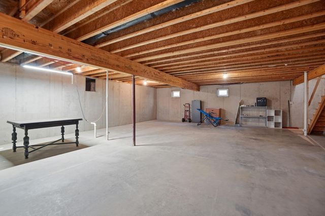 1201 Kingsgate Road 1201 Kingsgate Road, Springfield, OH 45503