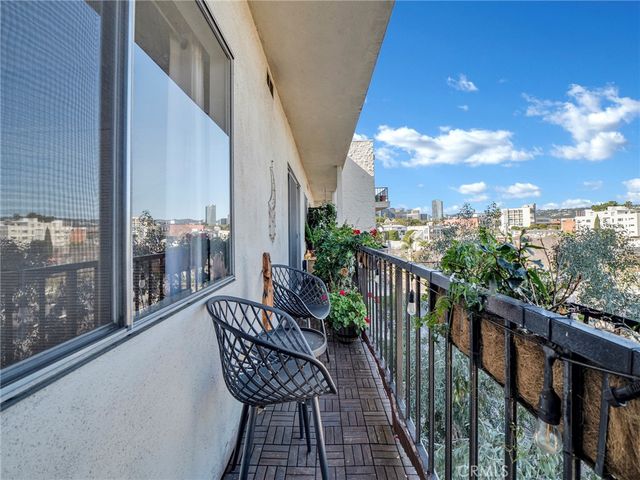 1115 S Elm 516, Los Angeles, CA 90035