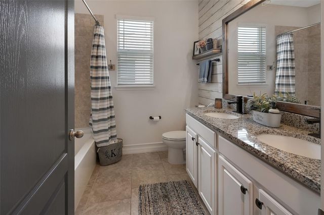 744 E VICTORIA TRAILS BOULEVARD, Deland, FL 32724
