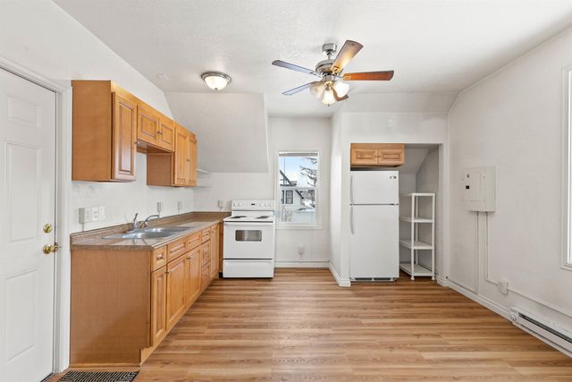 902 W Mansfield Ave, Spokane, WA 99205