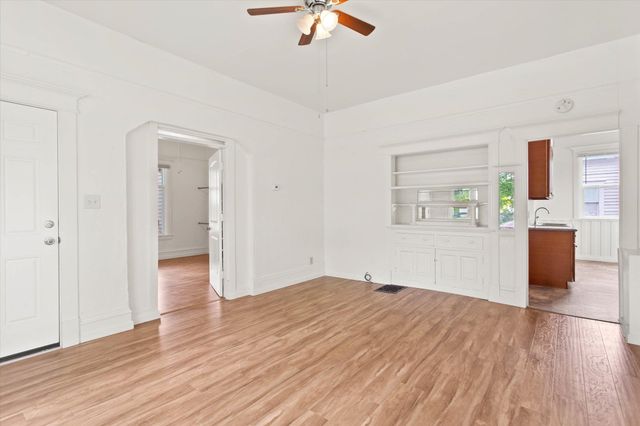 902 W Mansfield Ave, Spokane, WA 99205