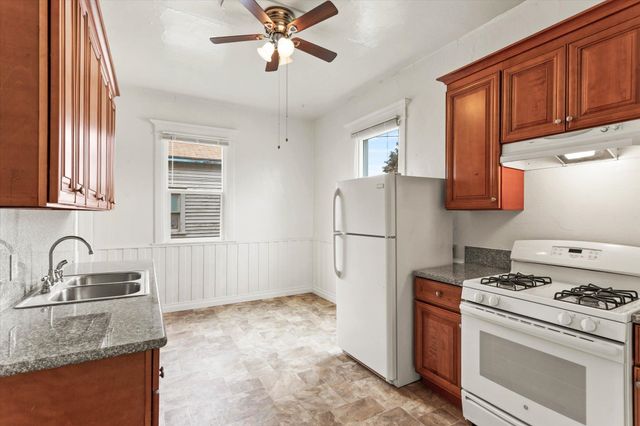 902 W Mansfield Ave, Spokane, WA 99205