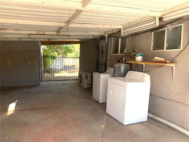 2613 Valley Street, Las Vegas, NV 89101