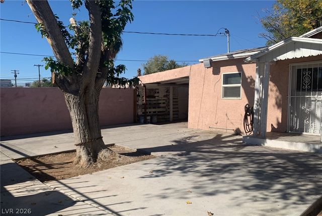 2613 Valley Street, Las Vegas, NV 89101