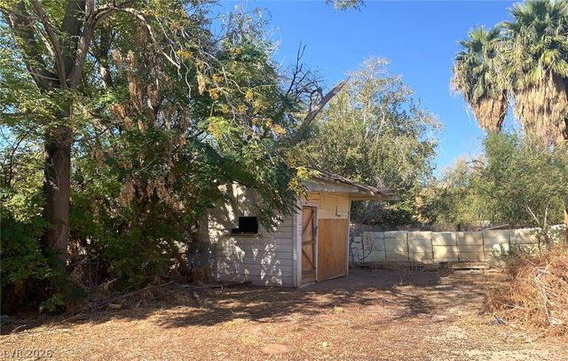 2613 Valley Street, Las Vegas, NV 89101