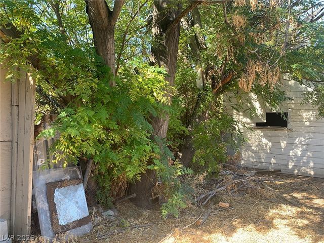 2613 Valley Street, Las Vegas, NV 89101