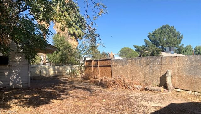 2613 Valley Street, Las Vegas, NV 89101
