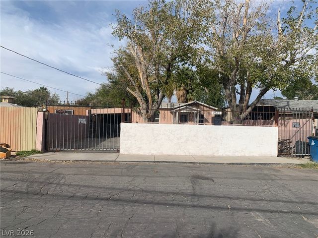 2613 Valley Street, Las Vegas, NV 89101
