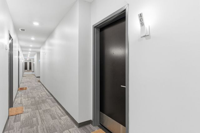 2407 8th Ave S Apt 409, Nashville, TN 37204