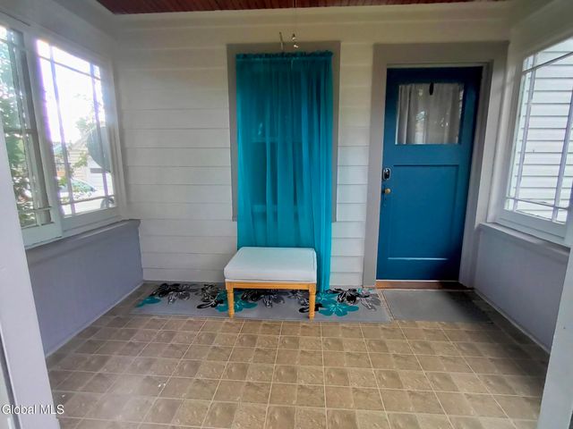 27 Pershing Avenue, Rensselaer, NY 12144