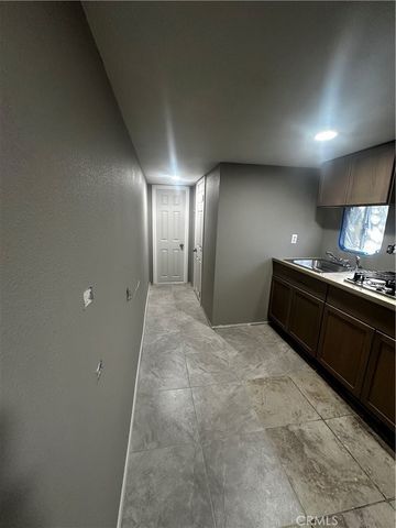 775 E Foothill 14, Rialto, CA 92376