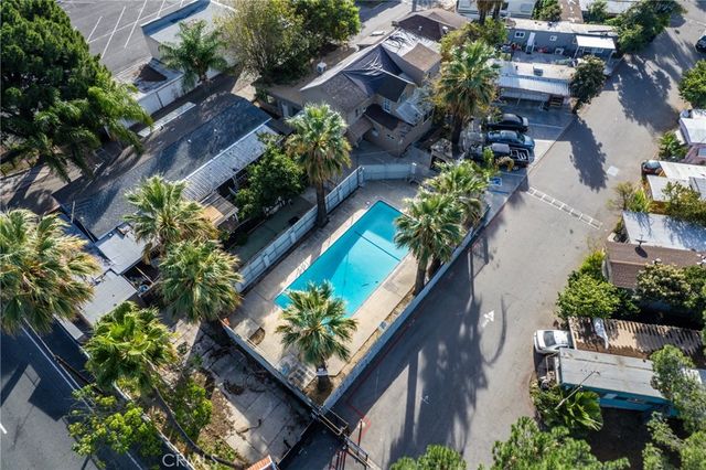 775 E Foothill 14, Rialto, CA 92376