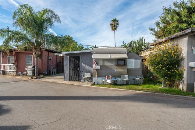 775 E Foothill 14, Rialto, CA 92376
