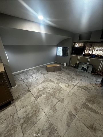 775 E Foothill 14, Rialto, CA 92376