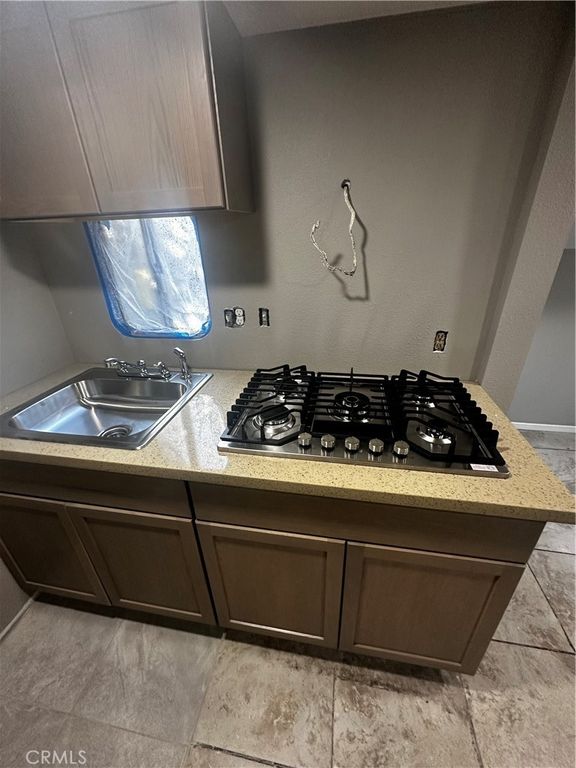 775 E Foothill 14, Rialto, CA 92376