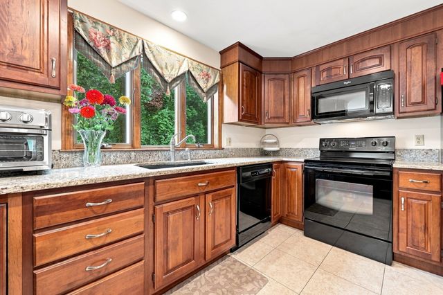 104 Elm Street, Newbury, MA 01922