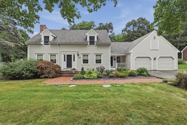 104 Elm Street, Newbury, MA 01922