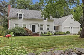 104 Elm Street, Newbury, MA 01922
