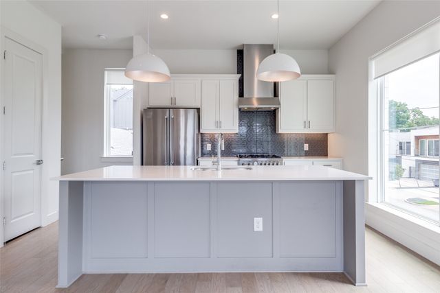 5515 Bryan Parkway 101, Dallas, TX 75206