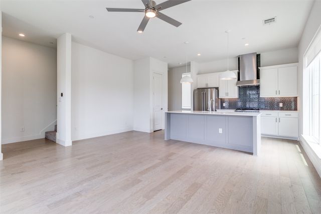 5515 Bryan Parkway 101, Dallas, TX 75206