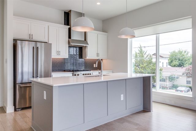 5515 Bryan Parkway 101, Dallas, TX 75206