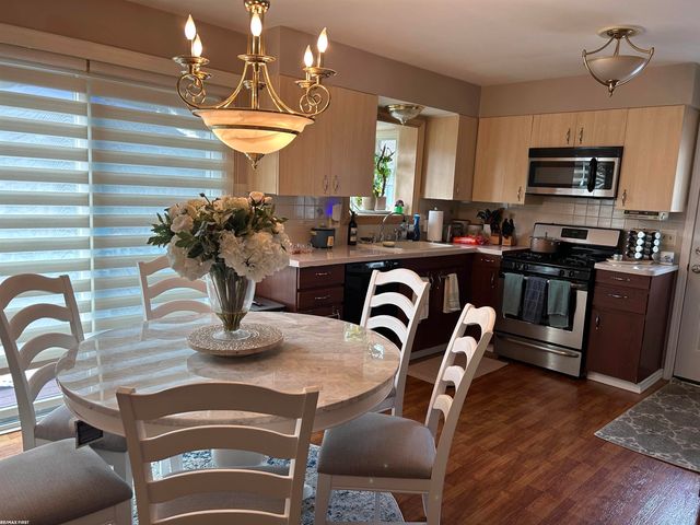 41575 Cimarron Street, Clinton Twp, MI 48038