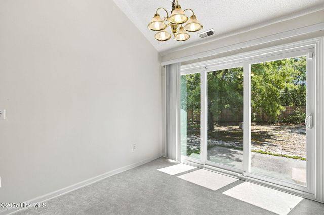 6318 Standsberry Lane, Wilmington, NC 28412