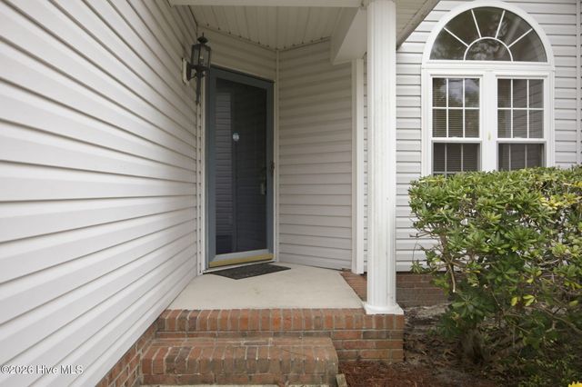 6318 Standsberry Lane, Wilmington, NC 28412