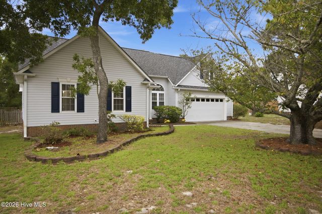 6318 Standsberry Lane, Wilmington, NC 28412