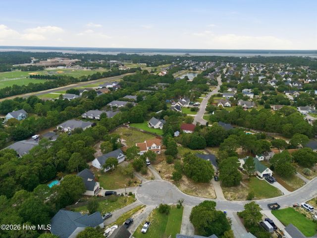 6318 Standsberry Lane, Wilmington, NC 28412