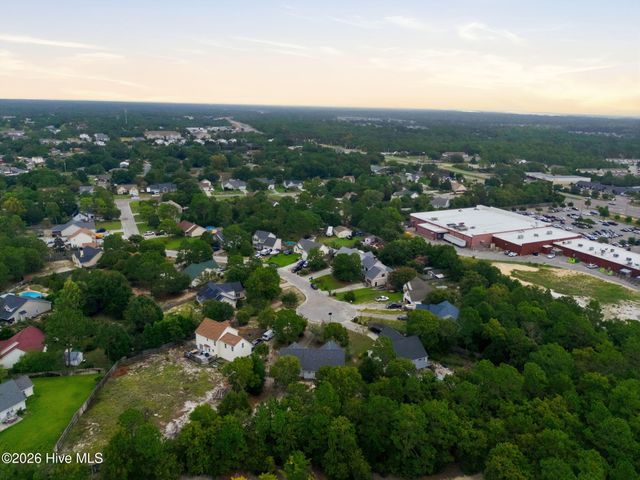 6318 Standsberry Lane, Wilmington, NC 28412
