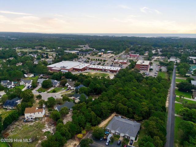 6318 Standsberry Lane, Wilmington, NC 28412