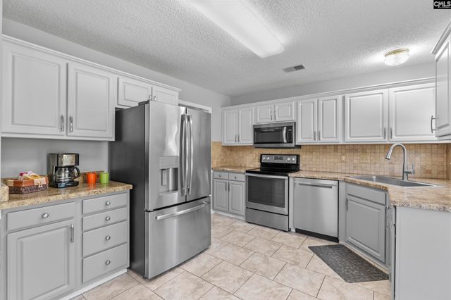 112 Farmhouse Loop, Lexington, SC 29072